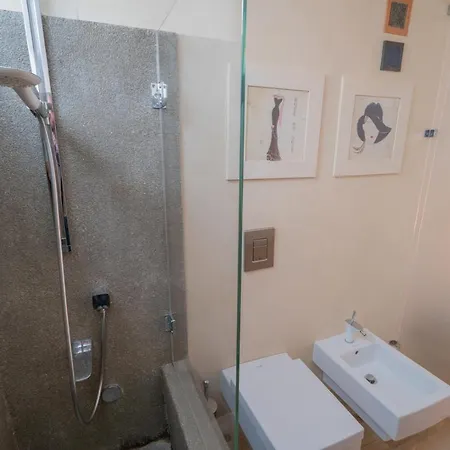 Appartement Nobiliare Di Design In Centro Storico A 2 Passi Dal Mare Cefalù