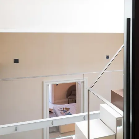 Nobiliare Di Design In Centro Storico A 2 Passi Dal Mare Appartement