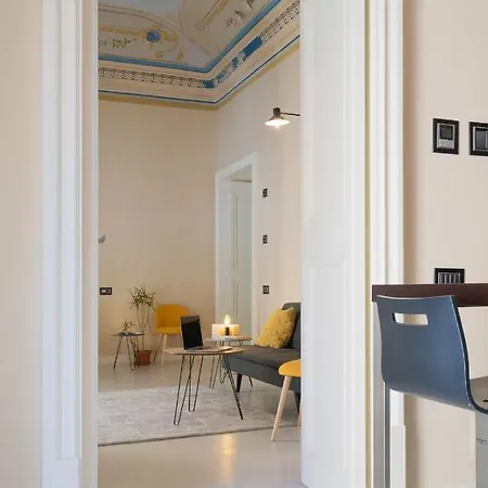 Nobiliare Di Design In Centro Storico A 2 Passi Dal Mare * Cefalù