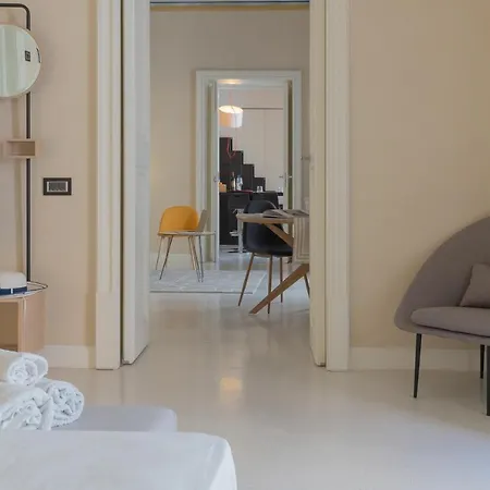 Nobiliare Di Design In Centro Storico A 2 Passi Dal Mare * Cefalù