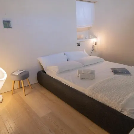 Nobiliare Di Design In Centro Storico A 2 Passi Dal Mare Lejlighed Cefalù