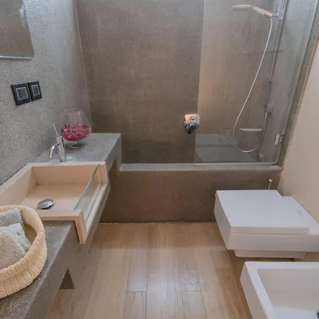 Nobiliare Di Design In Centro Storico A 2 Passi Dal Mare * Cefalù